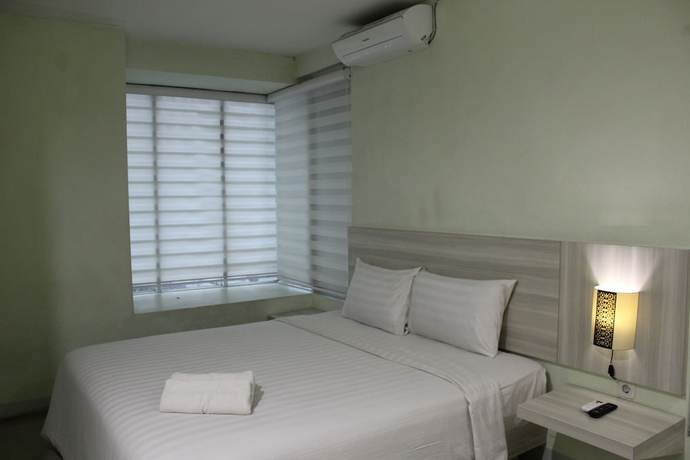 Imagen de la habitación del Hotel Sky Jogja. Foto 16