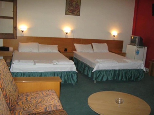 Imagen de la habitación del Hotel Sky, Kalograes. Foto 13