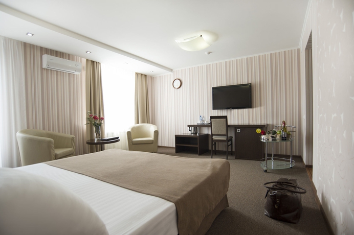 Imagen de los interiores del Hotel Sky, Krasnoyarsk. Foto 16