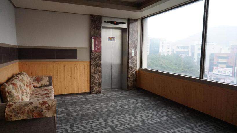 Imagen general del Hotel Sky Leaders Hotel. Foto 4