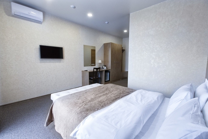 Imagen de la habitación del Hotel Sky Lux and Spa. Foto 7