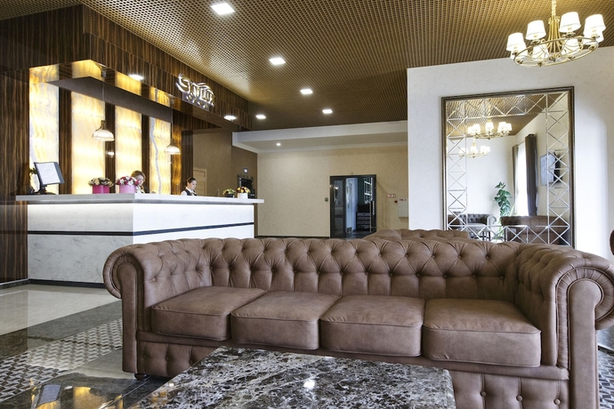 Imagen de los interiores del Hotel Sky Lux and Spa. Foto 19
