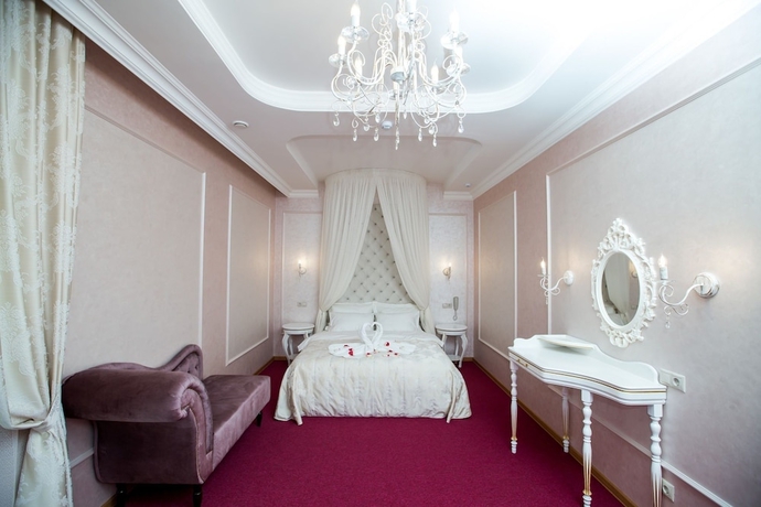Imagen de la habitación del Hotel Sky Lux and Spa. Foto 16