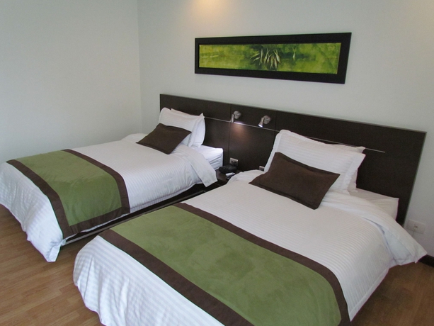 Imagen de la habitación del Hotel Sky Medellin. Foto 11