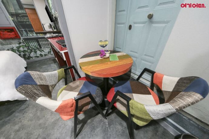 Imagen de la habitación del Hotel Sky Motel. Foto 15