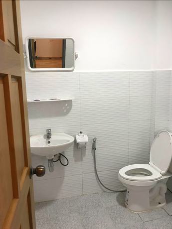 Imagen de la habitación del Hotel Sky Motel Kalaw. Foto 4