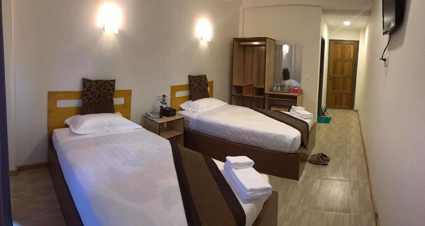 Imagen de la habitación del Hotel Sky Motel Kalaw. Foto 13