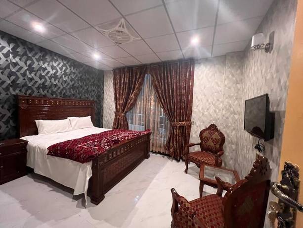 Imagen de la habitación del Hotel Sky Mount. Foto 2