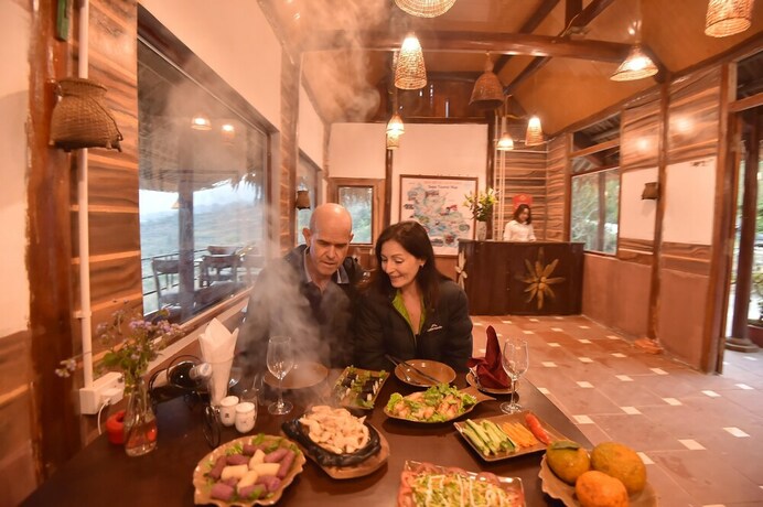 Imagen del bar/restaurante del Hotel Sky Mountain Ecolodge. Foto 3