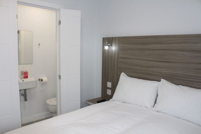 Imagen de la habitación del Hotel Sky Nights London Heathrow. Foto 8