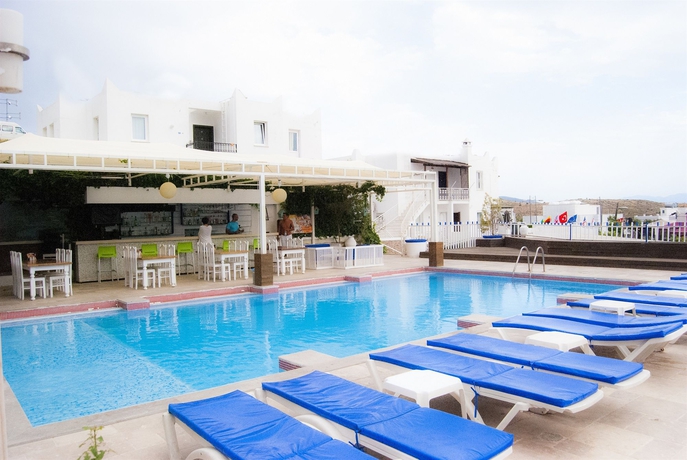Imagen de la piscina del Hotel Sky Nova Suites - All Inclusive. Foto 10