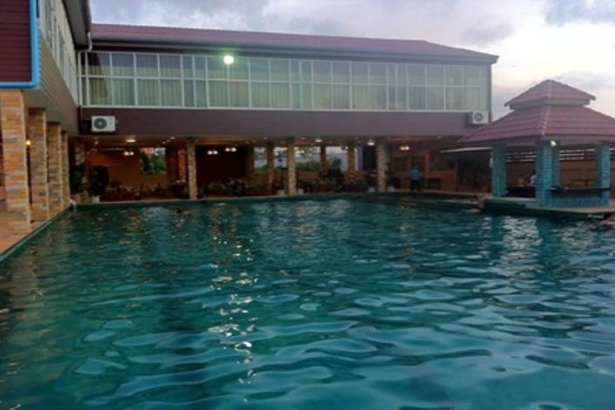 Imagen de la piscina del Hotel Sky Park Hatyai. Foto 19