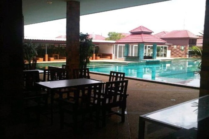 Imagen de la piscina del Hotel Sky Park Hatyai. Foto 20