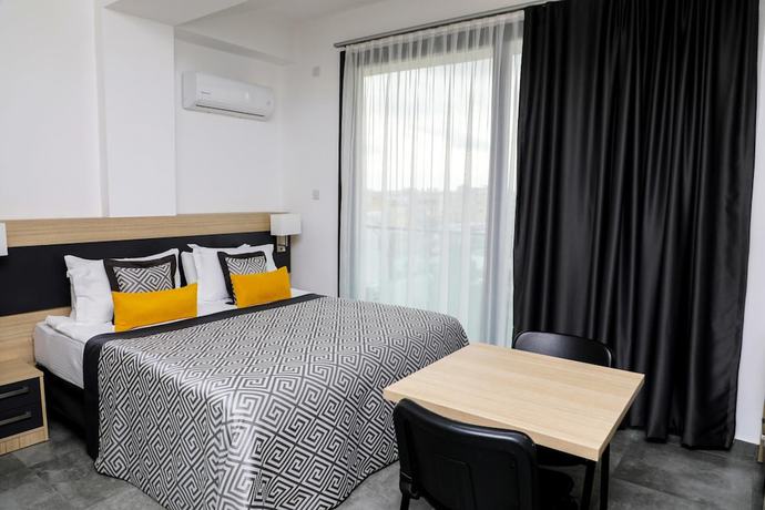 Imagen de la habitación del Hotel Sky Roof. Foto 4