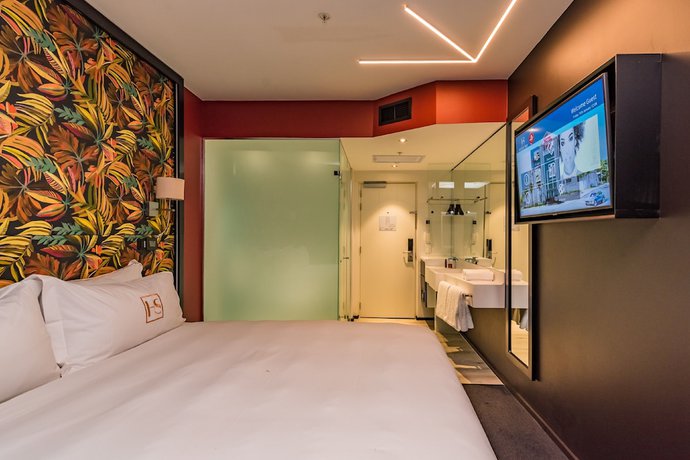 Imagen de la habitación del Hotel Sky Sandton. Foto 14