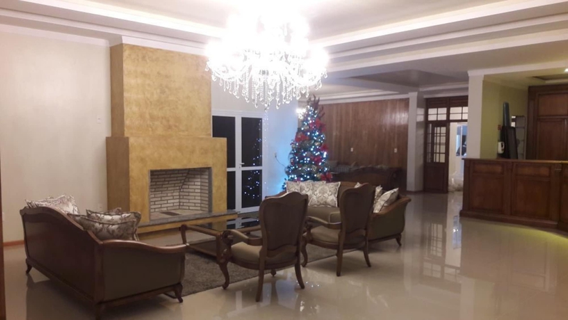 Imagen de los interiores del Hotel Sky Serra. Foto 16