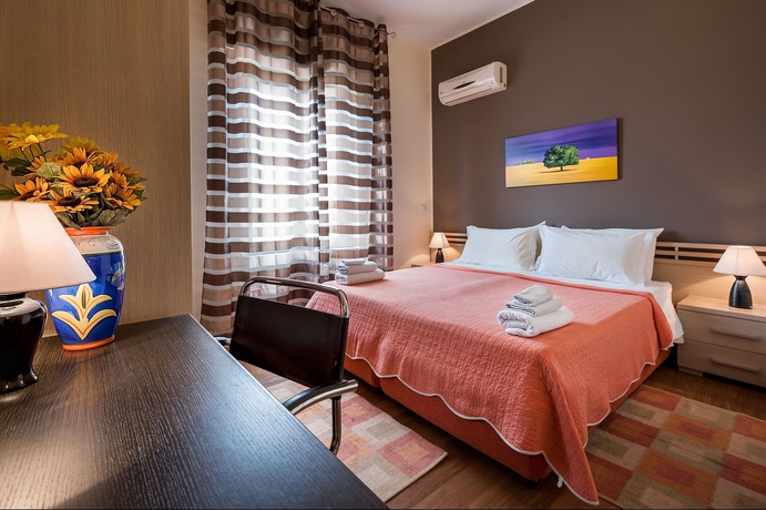 Imagen de la habitación del Hotel Sky Sleeping. Foto 13