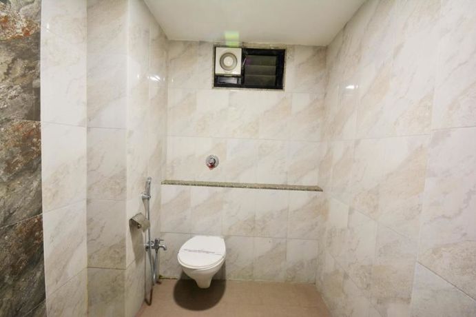 Imagen del bar/restaurante del Hotel Sky Stays Skyland. Foto 2