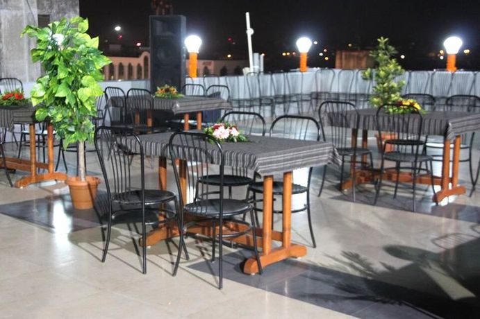Imagen de los interiores del Hotel Sky Stays Skyland. Foto 11
