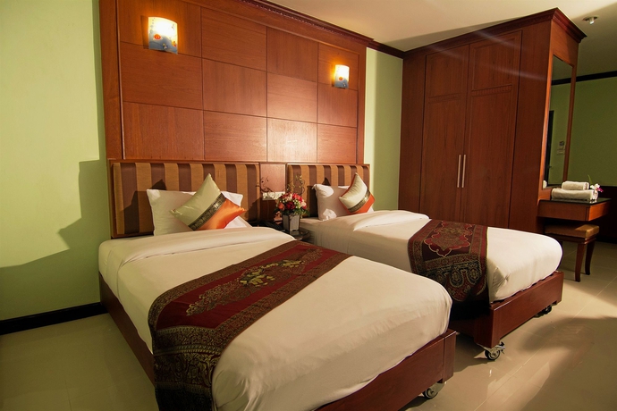 Imagen de la habitación del Hotel Sky Suites, Bangkok. Foto 7