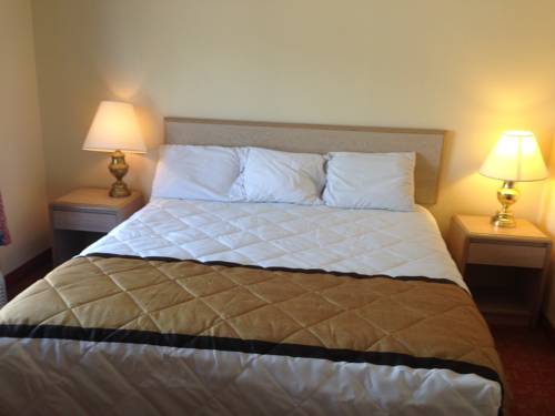 Imagen de la habitación del Hotel Sky Suites, Tybee Island. Foto 9
