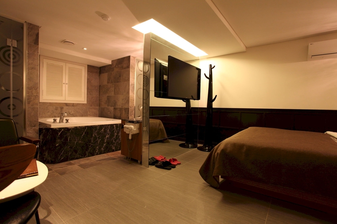Imagen de la habitación del Hotel Sky The Classic. Foto 5