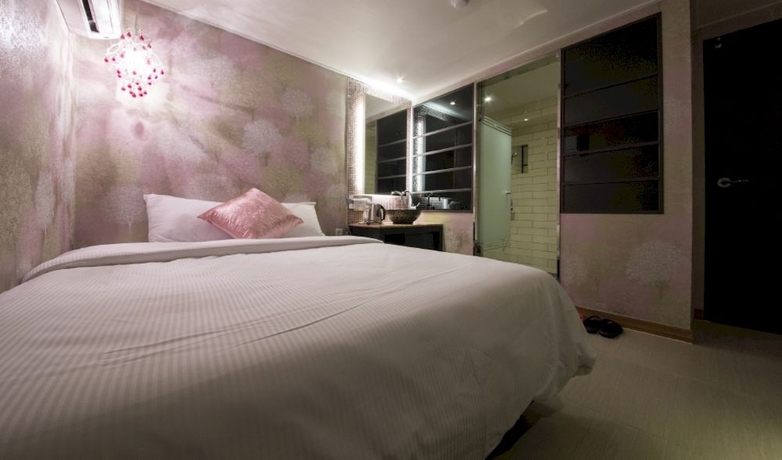 Imagen de la habitación del Hotel Sky The Classic. Foto 8