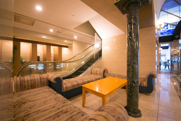 Imagen de los interiores del Hotel Sky Tower Miyazaki. Foto 18