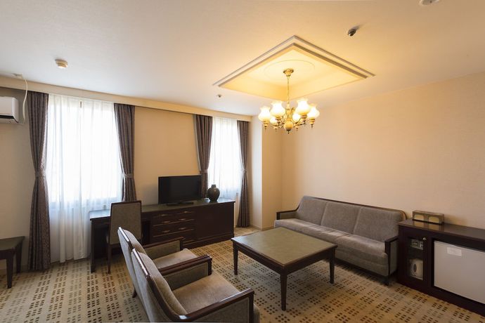 Imagen de la habitación del Hotel Sky Uozu. Foto 4