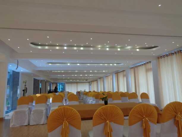 Imagen de los interiores del Hotel Sky View Grand. Foto 15