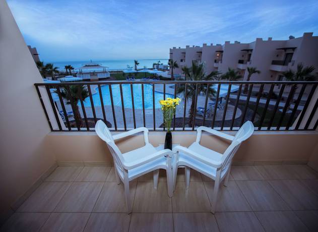 Imagen de la habitación del Hotel Sky View Suites. Foto 12