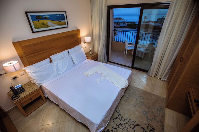 Imagen de la habitación del Hotel Sky View Suites. Foto 14