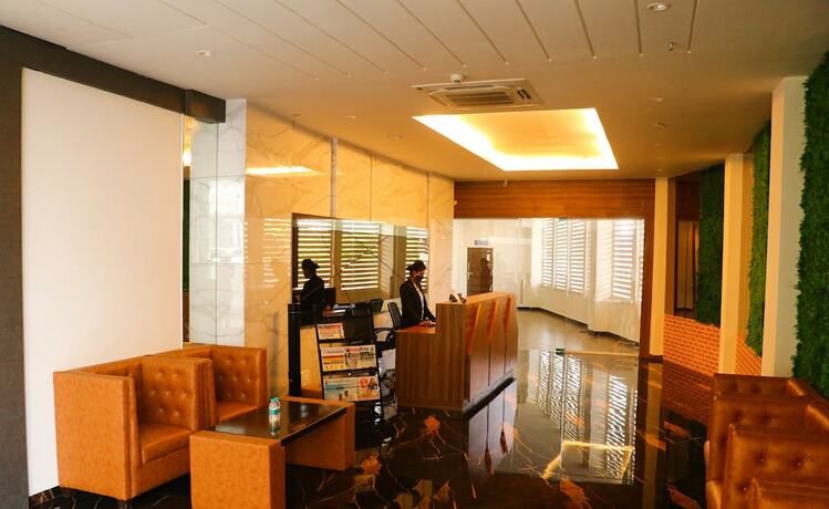 Imagen general del Hotel Sky suites by Monarch. Foto 5