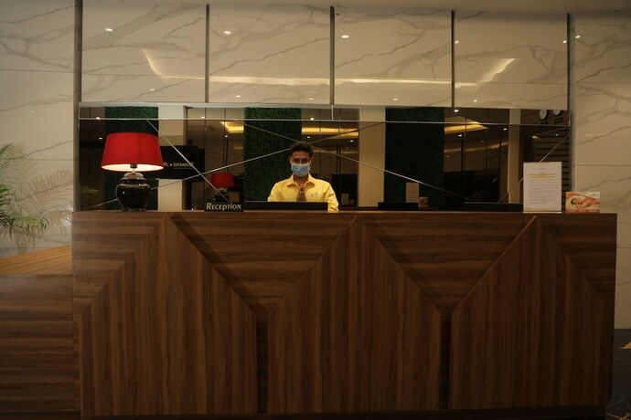 Imagen general del Hotel Sky suites by Monarch. Foto 7