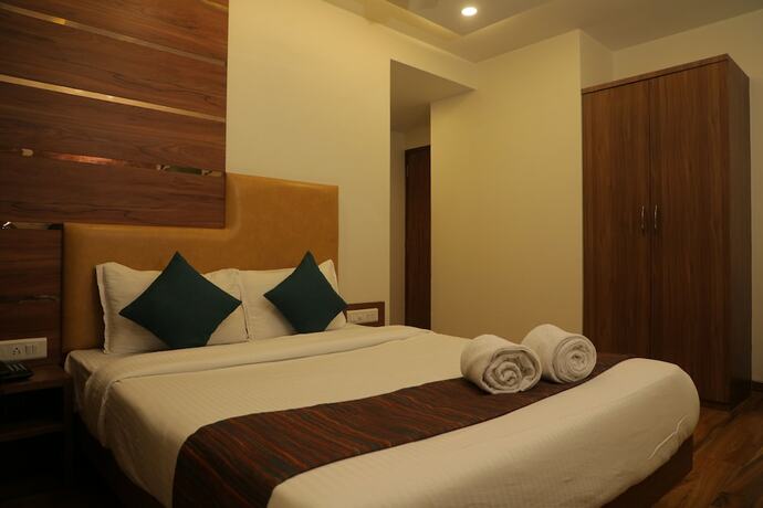 Imagen general del Hotel Sky suites by Monarch. Foto 13