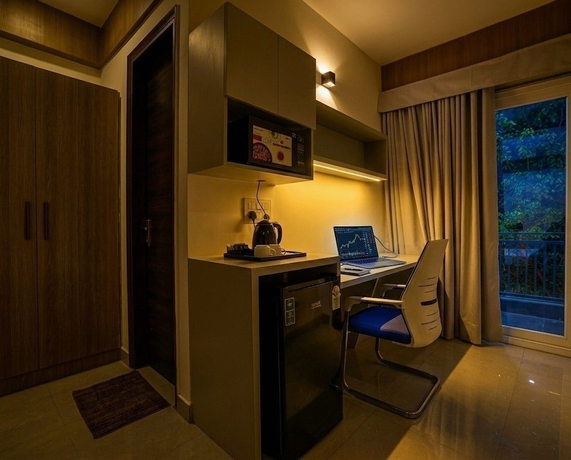 Imagen general del Hotel SkyLuxuria and Service Apartments. Foto 1