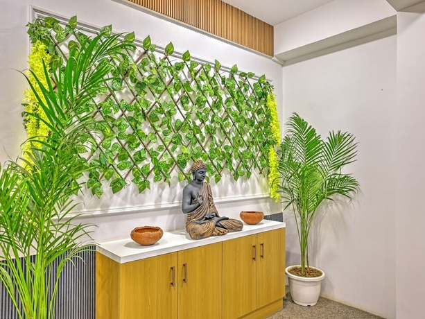 Imagen de los interiores del Hotel SkyLuxuria and Service Apartments. Foto 15
