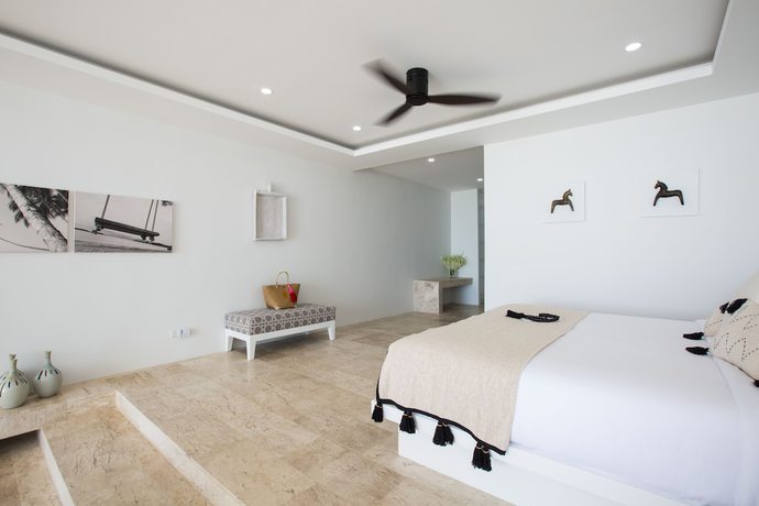 Imagen de la habitación del Hotel Skye Beach. Foto 14