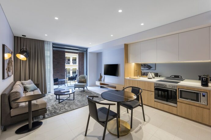 Imagen de la habitación del Hotel Skye Suites Sydney. Foto 17