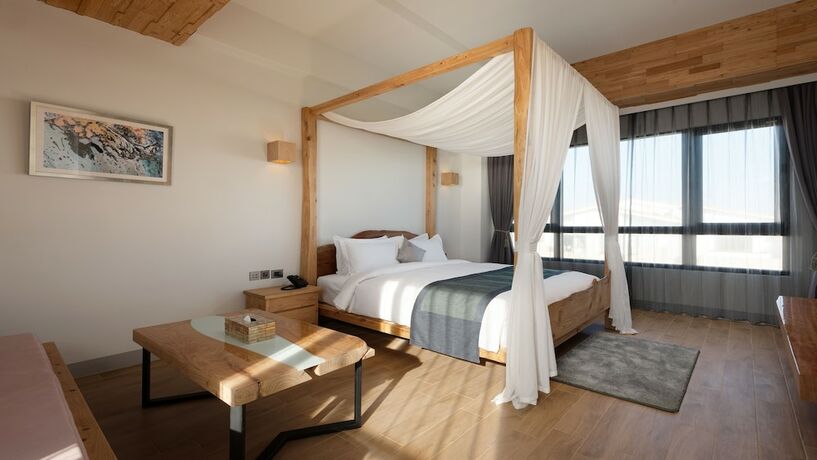 Imagen de la habitación del Hotel SkyeBay Club. Foto 14