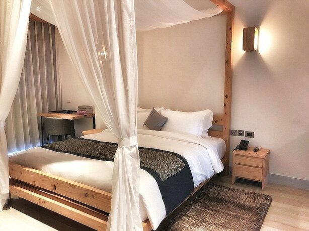 Imagen de la habitación del Hotel SkyeBay Club. Foto 19