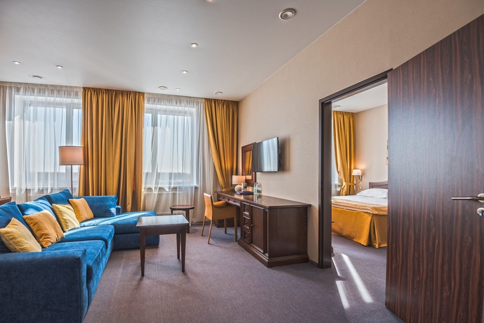 Imagen de los interiores del Hotel Skyexpo. Foto 15