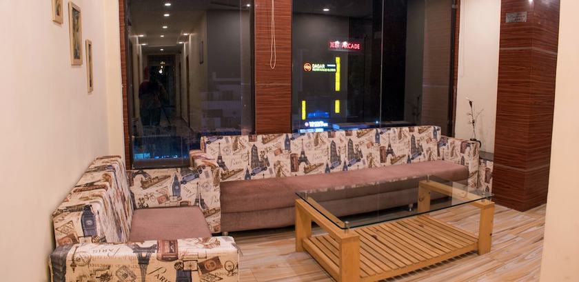 Imagen de los interiores del Hotel Skyking. Foto 14