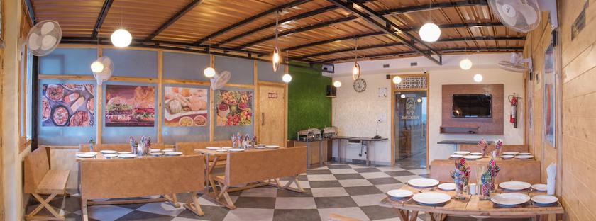 Imagen del bar/restaurante del Hotel Skyking. Foto 7