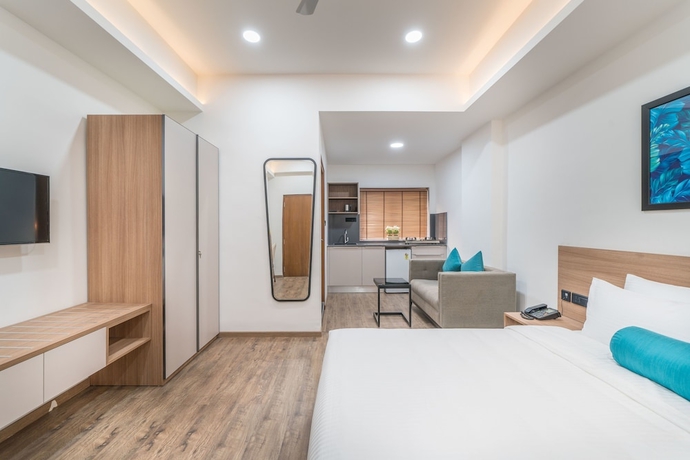 Imagen de la habitación del Hotel Skyla Serviced Suites. Foto 2