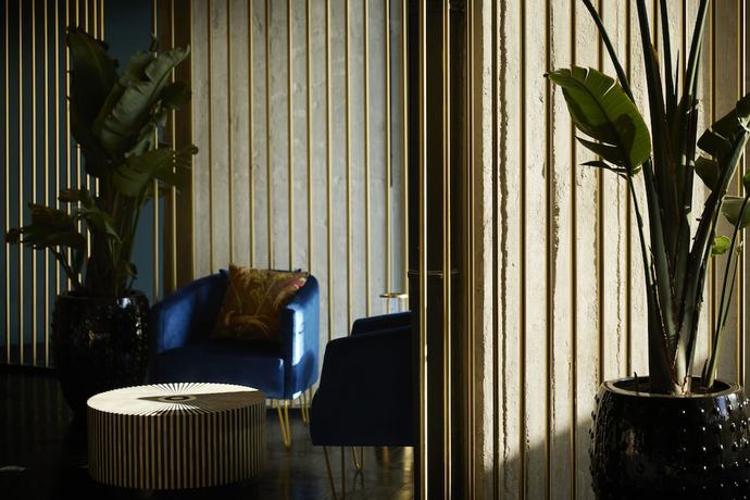 Imagen de los interiores del Hotel Skylark, Aluma Hotel and Resort. Foto 18