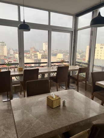 Imagen del bar/restaurante del Hotel Skylark Boutique. Foto 2