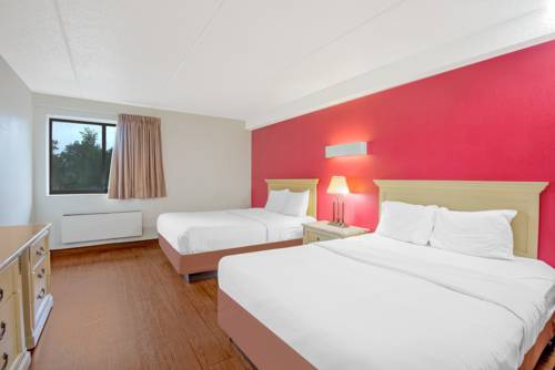 Imagen de la habitación del Hotel Skylight Inn Cleveland - Willoughby. Foto 9
