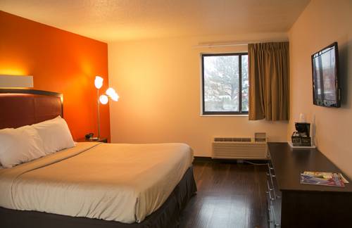 Imagen de la habitación del Hotel Skylight Inn Cleveland - Willoughby. Foto 11