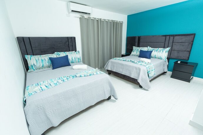 Imagen general del Hotel Skylight Suites Restaurant Bar. Foto 4